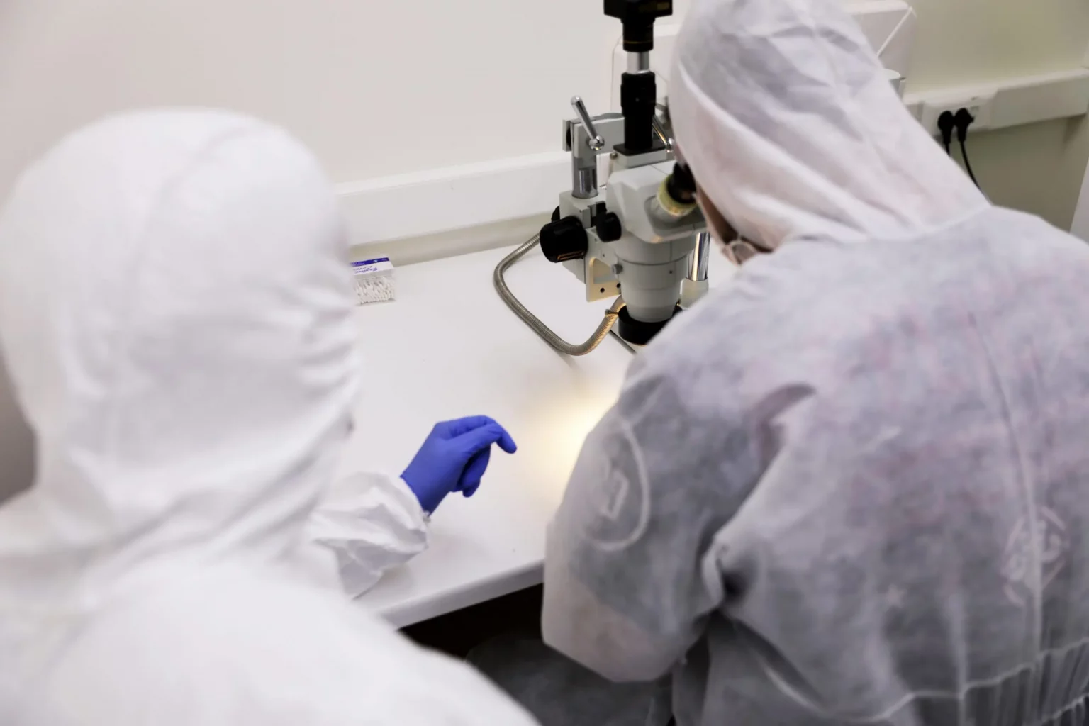 Normes Iso Salle Blanche Disque Dur - illustration 4